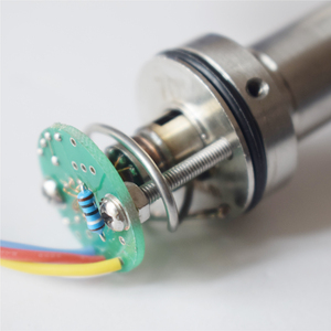 إن جهاز بثق البلاستيك المدمج بمستشعر درجة الحرارة محول ضغط إذابة الساق المرن 0-10 فولت - Product Image 4