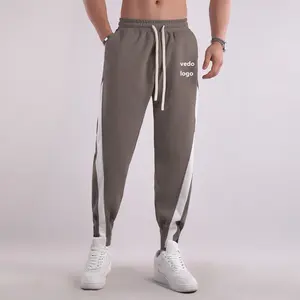 फिटेंस पैंट कस्टम लोगो 80% कॉटन फिटनेस वर्कआउट रनिंग मल्टी पॉकेट कार्गो पैंट पुरुष स्वेटपैंट जॉगर जिम पैंट