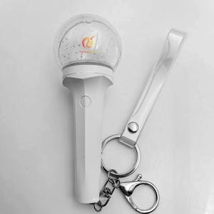 Richshining Glow Key chain Light-LED-Anhänger mit benutzer definiertem Logo und 8 Farbmodi, Valentinstag/Partys/Nachts icherheit - Product Image 6