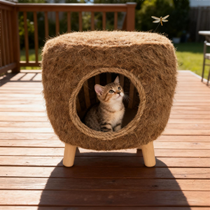 Casa para Gatos de Madera LM, Cama Elevada para Gatos, Cama para Gatos Pequeños Hecha a Mano, Cueva para Mascotas, Muebles Cómodos para Mascotas, Casa para Mascotas Natural y Duradera - Product Image 6
