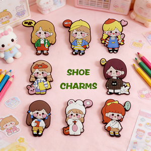 Accessoires de chaussures en PVC écologiques personnalisables, breloques unisexes pour sabots, décorations mignonnes de personnages de bande dessinée, boucles pour pantoufles, vente en gros - Product Image 1
