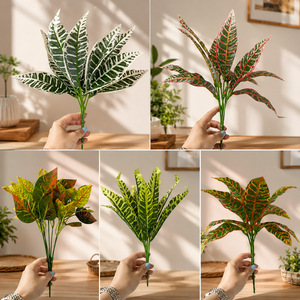 Bouquet de feuilles d'arbre de paon artificielles en soie, décoration végétale pour la maison, les mariages et l'aménagement paysager, 10cm-30cm, style naturel champêtre - Product Image 1