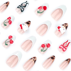 Venta al por mayor Prensa en las <span class=keywords><strong>uñas</strong></span> 3D <span class=keywords><strong>Hello</strong></span> <span class=keywords><strong>Kitty</strong></span> Cereza Almendra <span class=keywords><strong>Estilo</strong></span> francés 24 piezas Hecho a máquina Medio hecho a mano de lujo - Product Image 2