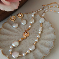 Nouveau Collier Tendance en Perles et Pierres Naturelles avec Chaîne de Prière en Argent Tibétain pour Femme