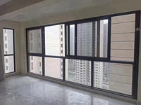 Ventana Corredera de Aluminio de Alta Resistencia con Mosquitera Integrada y Cierre Multipunto de Seguridad para Unidades Residenciales en Planta Baja