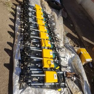 रेलवे उपकरण रेलवे उपकरण रेलवे ने ट्रैक रखरखाव के लिए इलेक्ट्रिक लिथियम बैटरी संचालित रेल ड्रिलिंग मशीन की आपूर्ति की - Product Image 2
