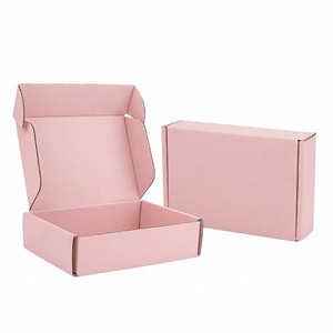 Carpeta de Cartón Reciclado Ecológica con Logotipo Personalizado, Color Rosa, Autoenrollable, con Estampado en Relieve y Lámina Dorada para Calcetines y Ropa - Product Image 2