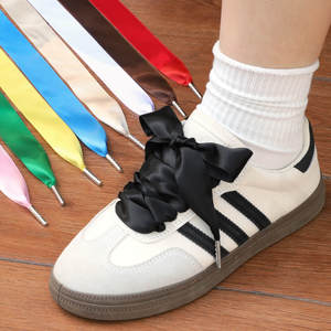 Lacets en satin personnalisés WEGOODZF de haute qualité, style décontracté, lisses et soyeux, lacets plats en polyester avec embouts métalliques, paires - Product Image 1