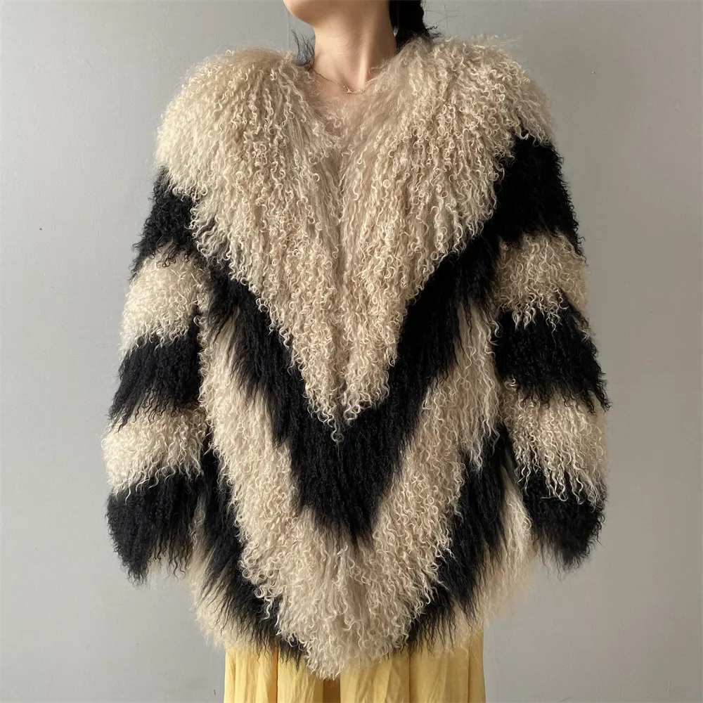 Toptan yumuşak zarif özel Logo kışlık palto kabarık kalın sıcak lüks uzun gerçek moğol kuzu koyun cilt kürk kadın