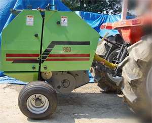 Presse à balles tractée pour tracteur à prix d'usine, machine à balles pour un ensilage rapide et précis du foin, de la paille et de <span class=keywords><strong>l</strong></span>'ensilage - Product Image 2