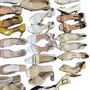 Zapatos de Tacón Alto de Calidad Premium Usados para Venta al Por Mayor - Product Image 3