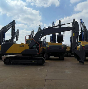 Scavatore cingolato di seconda mano da 21 tonnellate di alta qualità <span class=keywords><strong>VOLVO</strong></span> EC210 - Product Image 2