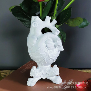 Heart <b>Vase</b> Resin Craft Flower <b>Vase</b> Ornament Valentine'S Day Gift Decorative Home Decoration - Product Image 2
