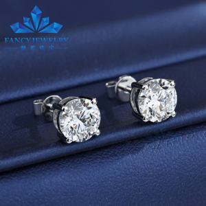 Juego de 4 Pendientes Clásicos de Oro de 14k y 18k con Diamantes Redondos de 0.5, 1, 2 y 3 Quilates, Diamantes Cultivados en Laboratorio CVD HPHT con Certificación IGI - Product Image 4