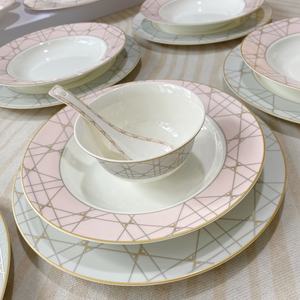 Juego de cena de porcelana de hueso de 41 piezas de lujo europeo, plato de postre rosa - Product Image 5