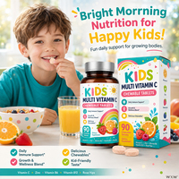 Complément alimentaire multivitaminé à croquer pour enfants, saveur baies, marque privée, enrichi en sureau, pour renforcer l'immunité et soutenir les défenses corporelles