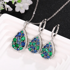 Set di Gioielli Lunghi Floreali con Cristalli Colorati per Donne, Collana e Accessori in Stile Giardino - Product Image 1