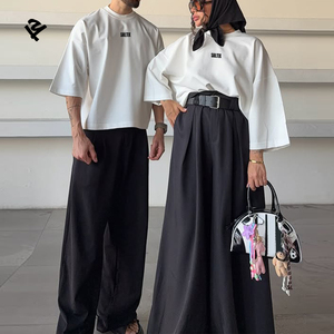 T-shirt Oversize Unisex Abbinata per Coppie, <span class=keywords><strong>Bianca</strong></span> 100% Cotone, Vestibilità Ampia Casual Streetwear, Top a <span class=keywords><strong>Mezza</strong></span> <span class=keywords><strong>Manica</strong></span> per <span class=keywords><strong>Donna</strong></span> e Uomo - Product Image 2