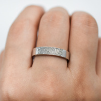 Bague en platine populaire MaiYi en gros, bijoux fins, bague personnalisée pour homme, bague éternité commémorative avec empreinte digitale sur mesure