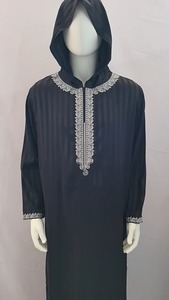 Abaya Turca di Lusso con Ricami e Tasche Laterali, Thobe a Righe per l'Eid, Vestito con Cappuccio a Maniche Lunghe Traspirante per Uomo, Thobe Invernale Musulmano - Product Image 6
