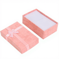 Boîte à bijoux carrée biodégradable pour bagues et bracelets avec impression quadricolore, design nœud, boîte cadeau personnalisable