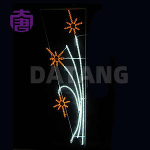 Iluminación Navideña para Festivales al Aire Libre, Decoración de Copos de Nieve, Luz LED para Poste, Luces Decorativas LED para Montar en Poste - Product Image 6