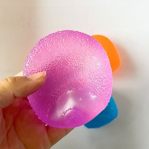 Juguetes Sensoriales Antiestrés Luminosos, Juguetes Blandos para Aliviar el Estrés, Cubos de Hielo Coloridos con Purpurina, Bolas Antiestrés Divertidas para Niños - Product Image 2