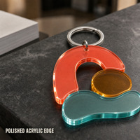 Porte-clés en acrylique couleur personnalisée, breloque de forme irrégulière avec anneau métallique, logo imprimé UV, cadeaux, souvenirs, étiquettes de sac, vente en gros OEM