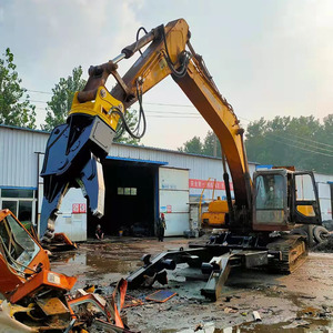 Mini-excavatrice compacte avec système hydraulique, moteur performant, certifiée CE pour les projets de construction et d'aménagement paysager - Product Image 1