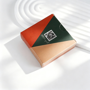 Baraja de Cartas del Tarot Risinggames, PVC Ecológico, Caja de Regalo con Esquinas Cuadradas, Impresión a Todo Color, Acabado Mate, Cartón Resistente - Product Image 1