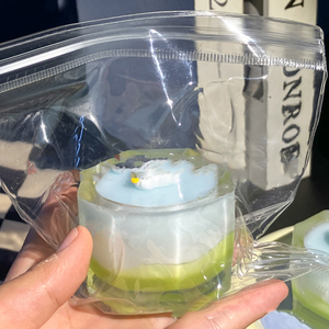 NOUVEAU Jouet Squishy Tasse de Thé à la Noix de Coco Bleue Viral sur Instagram - Cadeau Anti-Stress Doux et Collant pour Enfants et Adultes, Jouets de Décompression - Product Image 2