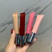 Tube de baume à lèvres vide de 15 ml, souple et compressible, avec logo personnalisé, pour huile à lèvres, brillant à lèvres, applicateur en plastique, emballage plastique