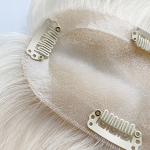 Fabriqué à partir de cheveux humains Remy 100% naturels avec cuticules intactes et alignées, les toupets se fondent parfaitement avec les cheveux naturels existants. - Product Image 2