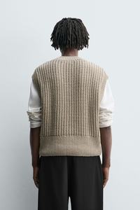 A/W 2026 vente <span class=keywords><strong>en</strong></span> gros pull <span class=keywords><strong>en</strong></span> tricot à col <span class=keywords><strong>en</strong></span> V pour hommes - Product Image 2