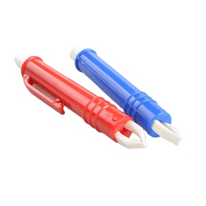 Fabricant en gros plastique chat chien de compagnie puce dissolvant de tiques chien de compagnie outil de suppression des tiques pince à tiques - Product Image 1