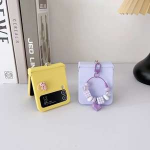 <span class=keywords><strong>Coque</strong></span> <span class=keywords><strong>de</strong></span> <span class=keywords><strong>téléphone</strong></span> antichoc rigide pliable style INS simple avec pendentif pour Samsung Galaxy Z Flip 7 Flip 6 - Product Image 3