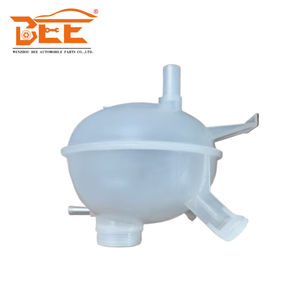 Réservoir d'expansion <span class=keywords><strong>de</strong></span> <span class=keywords><strong>liquide</strong></span> <span class=keywords><strong>de</strong></span> <span class=keywords><strong>refroidissement</strong></span> d'origine 1304603 93217461 90410057 pour <span class=keywords><strong>OPEL</strong></span> <span class=keywords><strong>CORSA</strong></span> B - Product Image 4