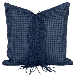 Décor de canapé à la maison housse de coussin nordique couleur unie doux carré jeter taie d'oreiller couverture exclusive en cuir frange <span class=keywords><strong>macramé</strong></span> <span class=keywords><strong>bleu</strong></span> foncé - Product Image 1