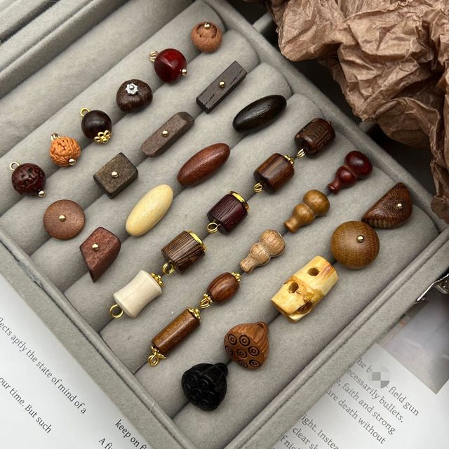 Vintage Buttons Natural Wood Irregular Buttons Two Hole DIY Craft Project Embellishments for Clothing Sewing Accessories