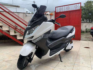 Moto Scooter Électrique JOSE T9 à Prix Abordable et Vitesse Rapide, 72V, Double Siège, 80km/h, Autonomie 60-100KM - Product Image 6
