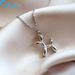 Vente en gros Collier en acier pour ballons enfantins et chiots Chaîne 3D avec accessoires Pendentif Logo personnalisé Porte-clés en émail pour chiens ballons - Product Image 2