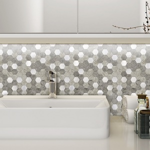 Carrelage mural auto-adhésif en PVC et aluminium, 1 pièce, marron, hexagone, étanche, carrelage effet mosaïque, arrière-plan - Product Image 4