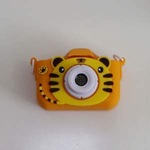 Cámara Divertida para Niños, Videocámara Digital Mini de 2 Pulgadas, Diseño de Gato, Perro o Unicornio, Juguetes Infantiles con Juegos Integrados, Gran Angular de 180°, Silicona - Product Image 6