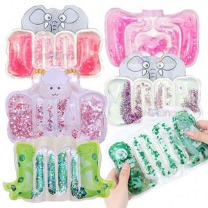 ของเล่นบีบลดความเครียดรูปทรงน่ารัก ทำจาก PVC เป็นมิตรกับสิ่งแวดล้อม สินค้าขายดีปี 2024 เหมาะเป็นของขวัญสำหรับเด็กผู้หญิง ช่วยบรรเทาความวิตกกังวล - Product Image 6