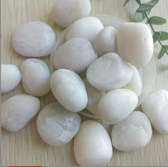 Las piedras paisajísticas de guijarros más vendidas de Nanjing ofrecen precios con descuento para guijarros naturales