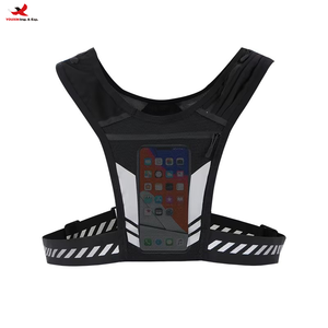 Chaleco reflectante para correr RTS, pedido al por mayor, cintura ajustable, chaleco ligero de malla para corredores de maratón con soporte para botella - Product Image 1