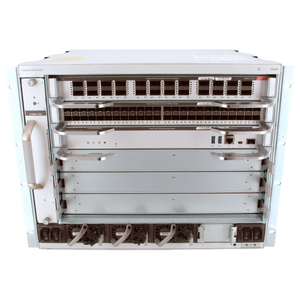 Commutateur Modulaire Central C9606R Série C9600 à 6 Emplacements pour Centres de Données et Réseaux de Campus, Configuration Optionnelle C9606R - Product Image 1