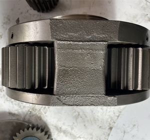   Boîte de vitesses oscillante EC360, porte-engrenages planétaires 2ème plan avec ensemble d'engrenages solaires pour excavatrice SA8230-22660 VOE14596620 VOE14596616 - Product Image 3