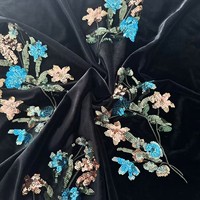 Tissu brodé de fleurs à sequins bleus étincelants, dentelle noire de luxe en maille pour robe de soirée, tenue de scène