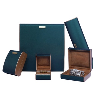 Vintage Microfiber Jewelry <b>Gift</b> <b>Box</b> High-end Jewelry case for Ring Bracelet Pendant Long Chain Packaging - Product Image 1